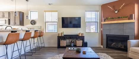 Living Room and Breakfast Bar