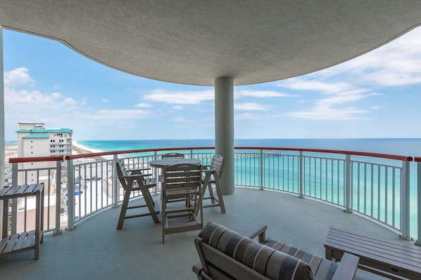 Gulf-front Balcony