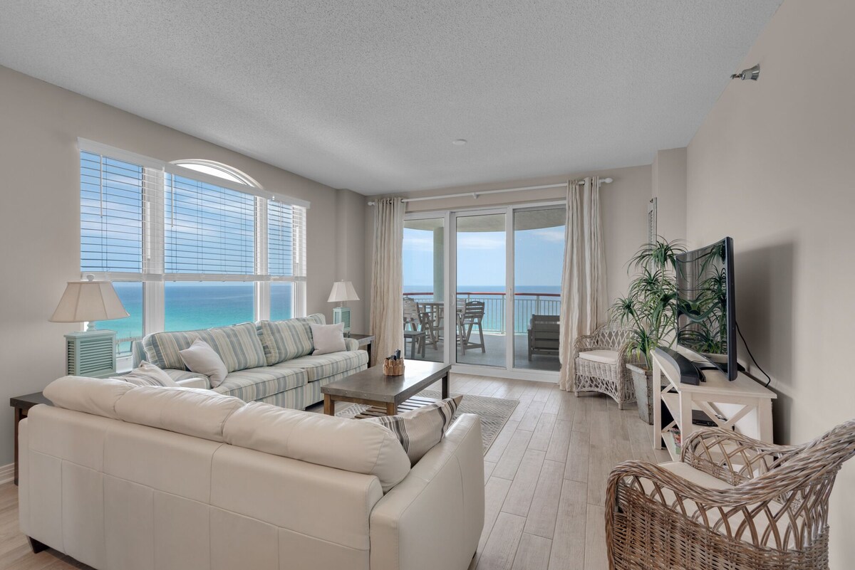 Beach Colony East15A- 3BD/3BA Gulf front Navarre Beach Condo!