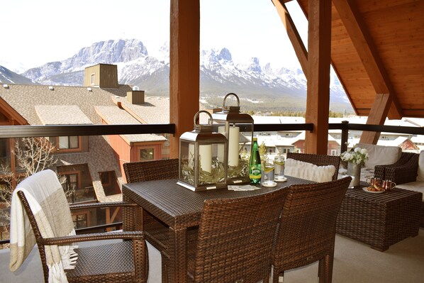 Spacious, private covered balcony with the most spectacular mountain views!