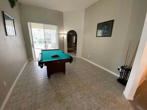 PoolTable2.jpeg