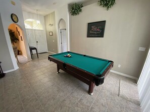 PoolTable.jpeg