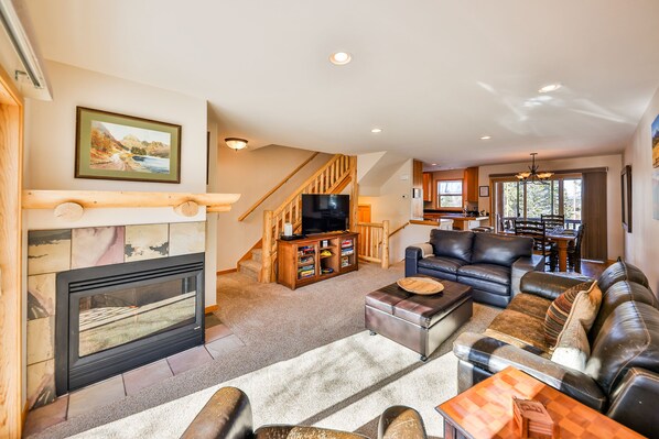 Spacious, open floor pan