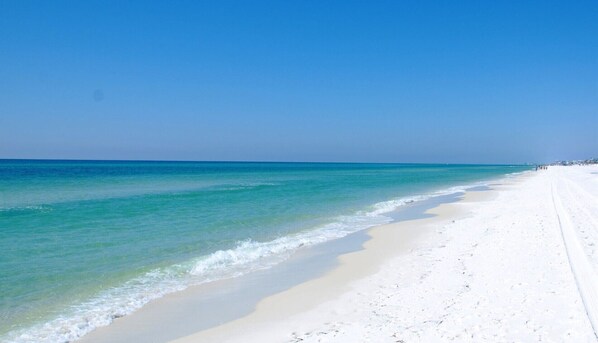 5 min. walk to the Beach Access across the street.
