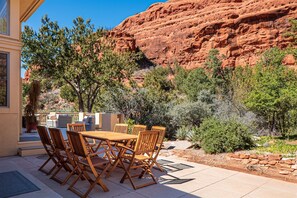 Spectacular views indoors and out