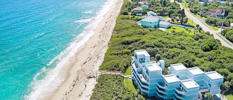 SUNsational townhome with oceanfront views on 3 floors of living!