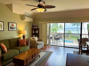ocean view from living room and dining area - split air conditioning