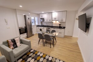 Dining room / kitchen