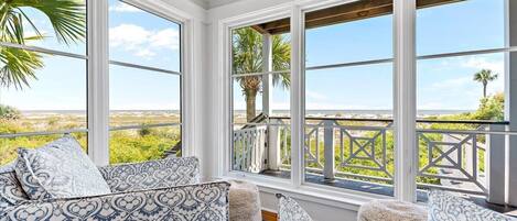 Luxurious Bedroom window design for ocean views