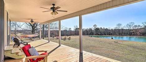 Greers Ferry Vacation Rental | 2BR | 2BA | Stairs Required | 1,350 Sq Ft