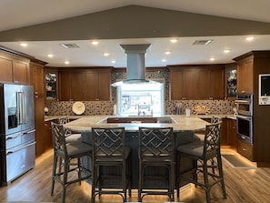 Large kitchen, perfect for cooking up your catch of the day! 