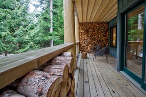 Large Decks for your outdoor morning coffee or beverage of choice