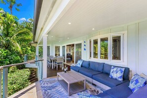 the lanai: outdoor living and dining room (2)