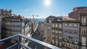 Wake up to Porto's beautiful sunlight and enjoy the historic city #airbnb #airbnbporto #portugal #pt #porto