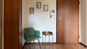 We welcome you to our Homey Flat, we hope to hear from you soon #airbnb #airbnbporto #portugal #pt #porto
