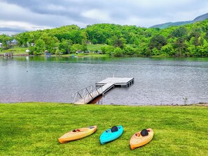 Swimming dock perfect for kayaks and paddleboards. 