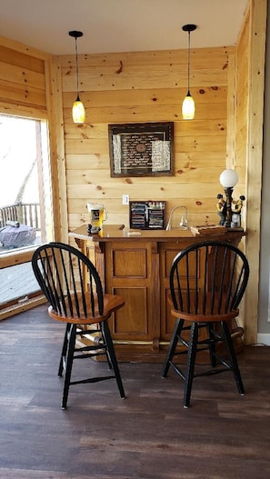 Bar with sink behind