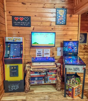3000 classic arcade games console, Pac-Man Legacy 12-in-1 Arcade, Marvel Pinball