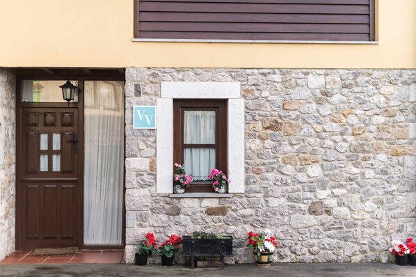 Property building,Facade/entrance