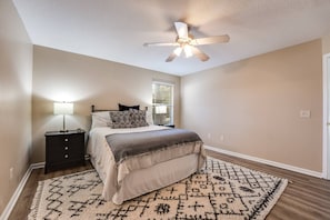 Comfy Queen Size Bed