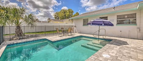 Apollo Beach Vacation Rental | 3BR | 2BA | Step-Free Access | 1,350 Sq Ft