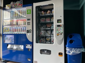Vending machines for drinks and cup ramen, etc.