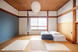 GOTEN Indoor