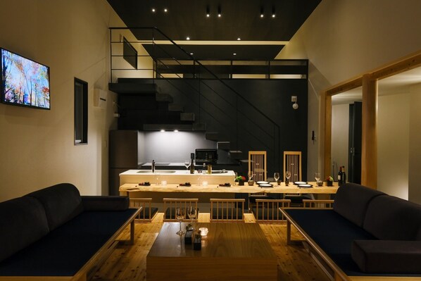 ZEN --Zen --Riverside Terrace Okinawa Kadena 3F