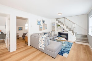 Kitchen, Main Bedroom, Bathroom & Living Room on Same Floor