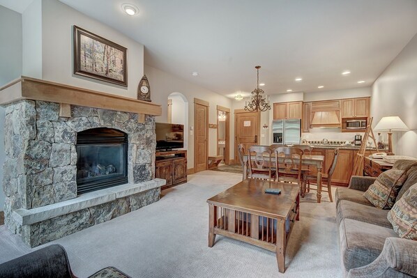 Flooring, Hardwood, Indoors, Living Room, Room