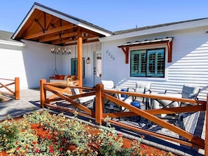 Front courtyard