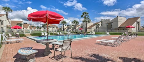Panama City Beach Vacation Rental | 1BR | 1.5BA | Stairs Required | 770 Sq Ft