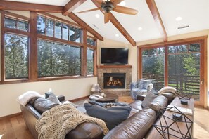Gray Stone 2150: Living Room with Smart TV and Gas Fireplace