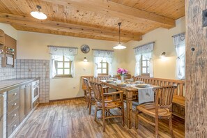 Cuisine et salle à manger
