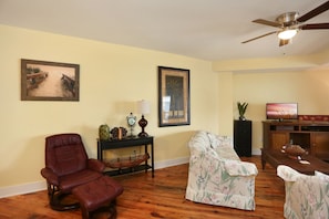 Living Room Sitting Area