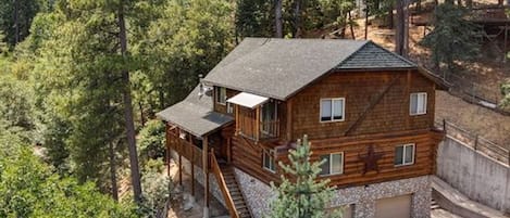 Aerial view of the Wild West Cabin Retreat!