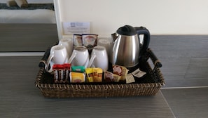 Kaffee und/oder Kaffeemaschine