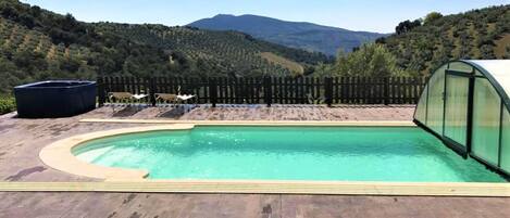 Holiday Home Swimming Pool