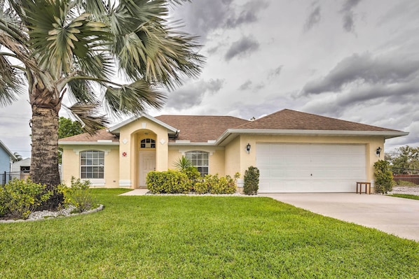 Port St. Lucie Vacation Rental | 3BR | 2BA | Step-Free Access | 1,400 Sq Ft