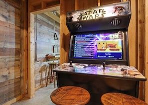 Arcade Game with thousands of games