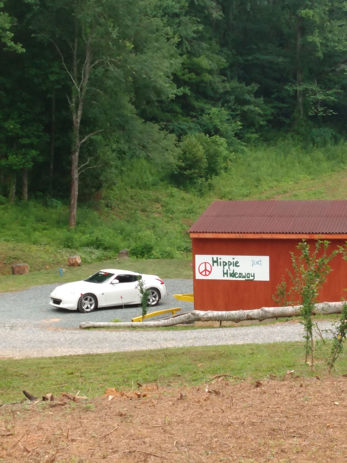 Hippie hideaway on US 129 the DRAGON   w/firepit-grill 2 hammocks ;)