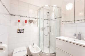 Bath/Shower