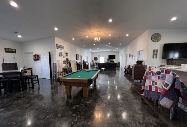 Spielezimmer