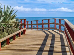 Sky, Cloud, Water, Daytime, Property, Nature, Plant, Wood, Tree, Coastal And Oceanic Landforms
