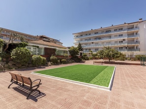 Apartment, Condominium, Shade, Balcony, Hotel