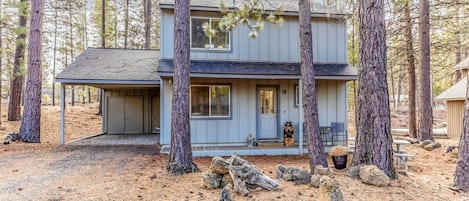 Ashwood Nine is set in the beautiful woods of Sunriver.