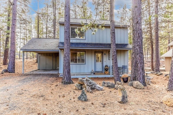 Ashwood Nine is set in the beautiful woods of Sunriver.