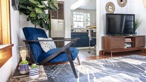 Easy flow from the kitchen to the living room.