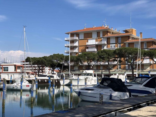 Marina