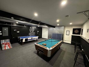 Game Room (2)
